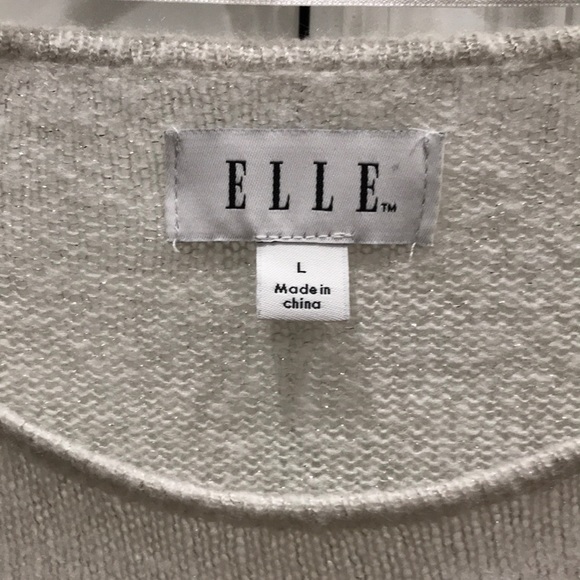 Beautiful ELLE Women’s Sweater - Picture 3 of 13